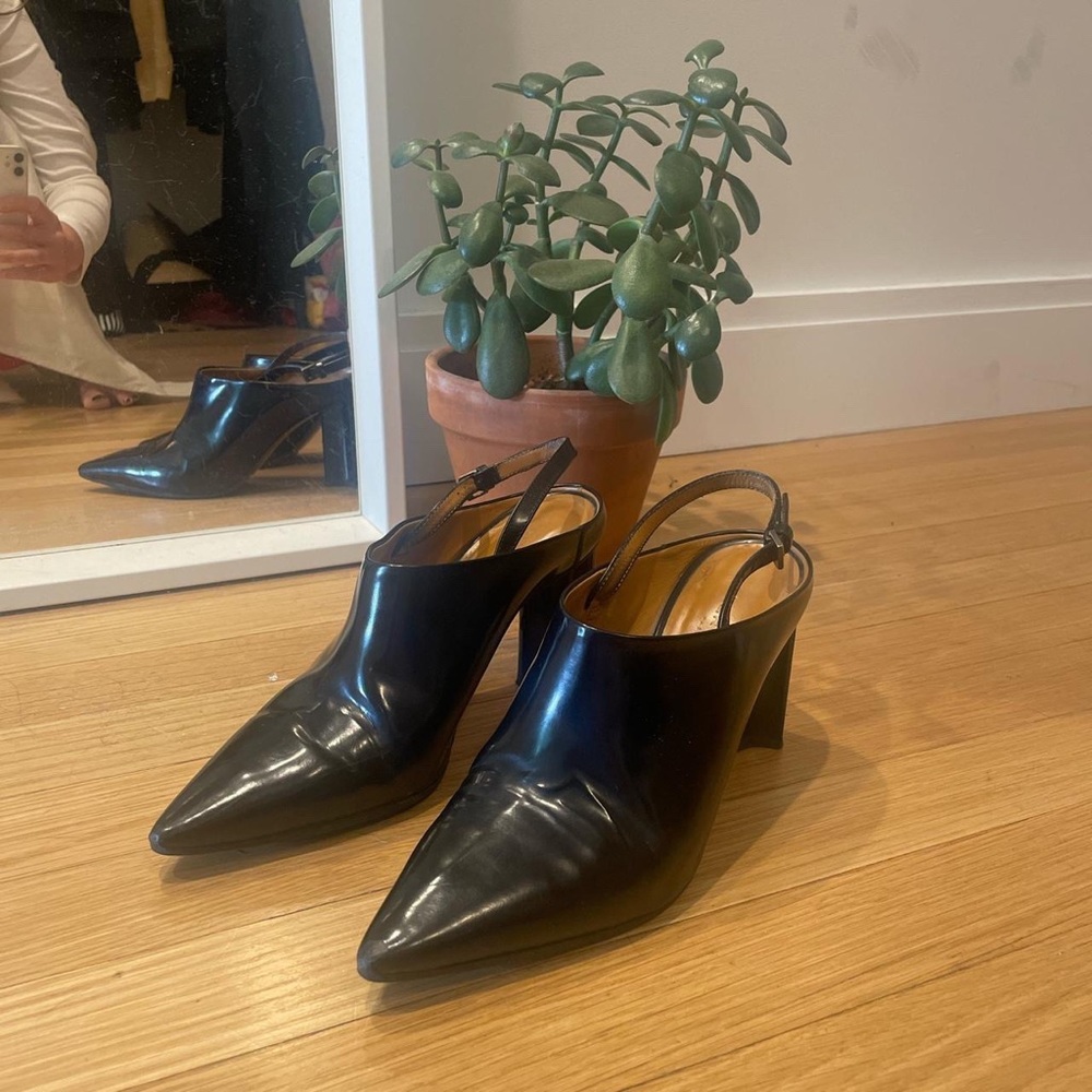 ROBERT CLERGERIE BLACK LEATHER MULES